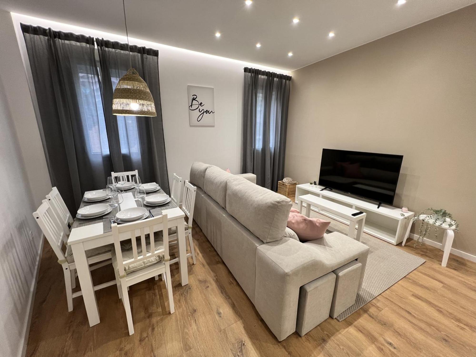 Apartamenticos Plaza Las Armas III Saragossa Exterior foto